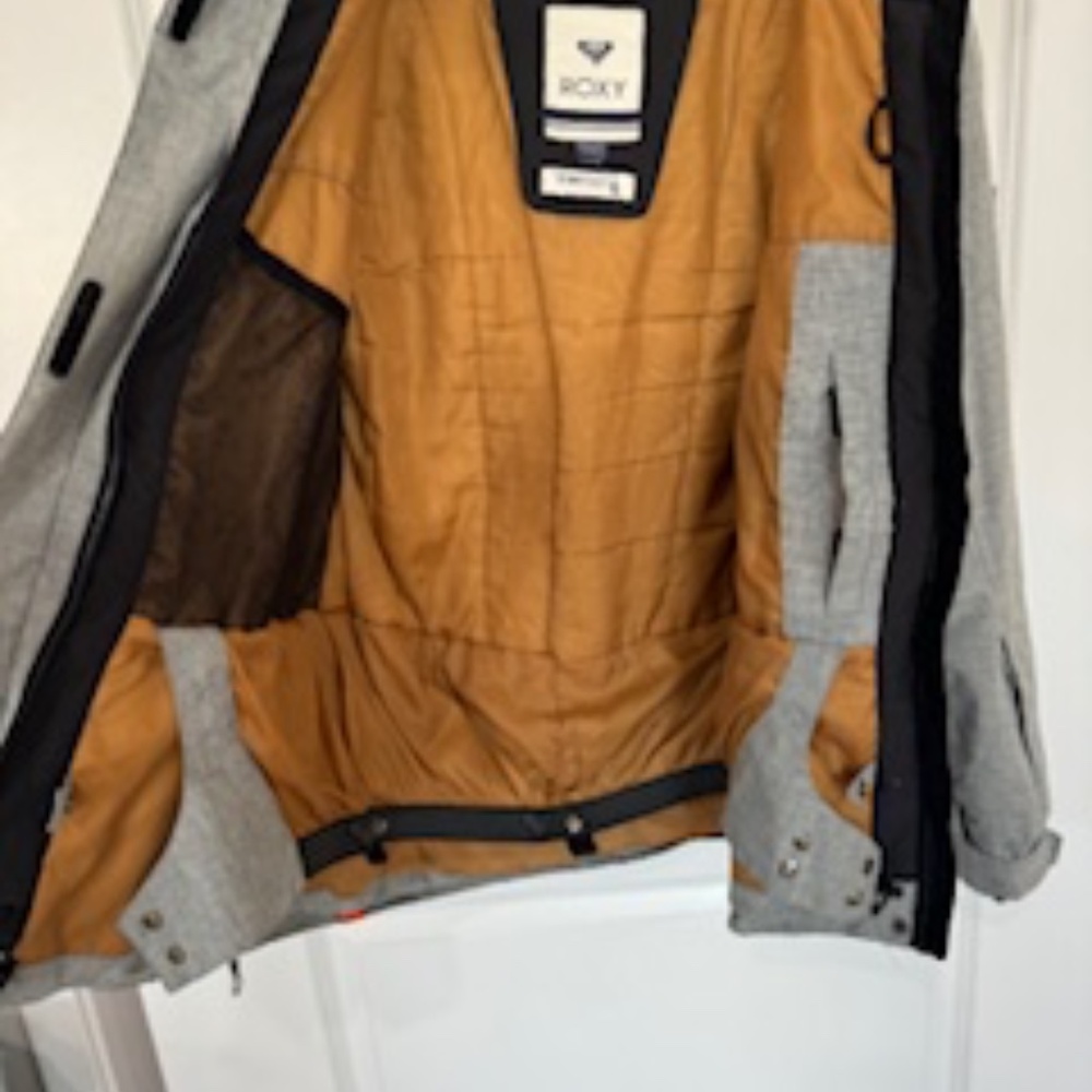 Grey Roxy Jacket - Picture 13 of 16
